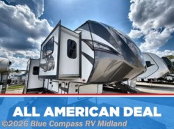 Used 2019 Forest River Wildwood Heritage Glen LTZ 378FL available in Midland, Michigan