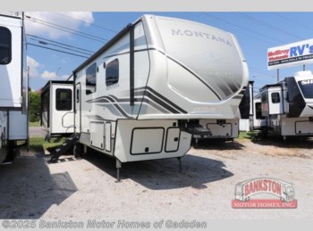 New 2022 Keystone Montana 3231CK available in Attalla, Alabama
