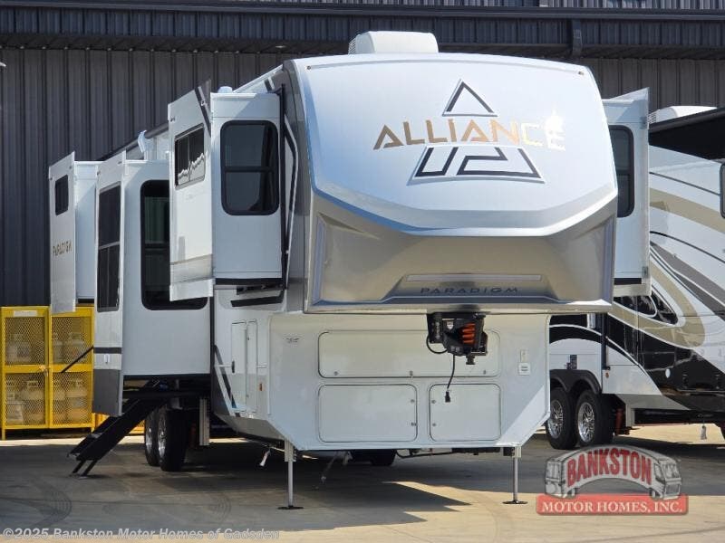 New 2026 Alliance RV Paradigm 385FL available in Attalla, Alabama