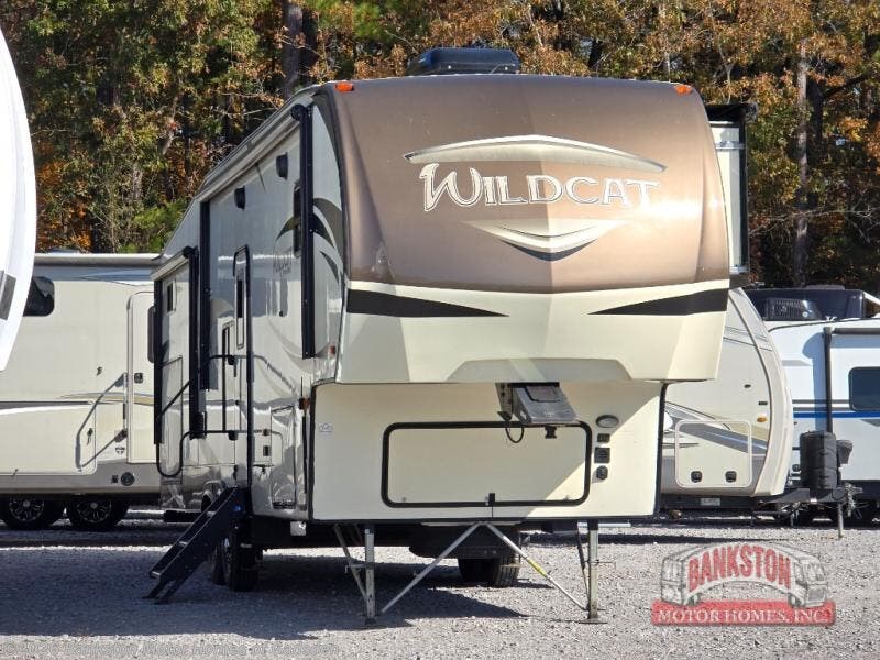 Used 2019 Forest River Wildcat 31BH available in Attalla, Alabama