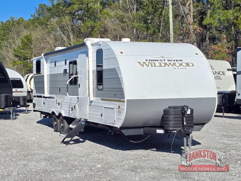 New 2026 Forest River Wildwood X-Lite 273QBXL available in Attalla, Alabama