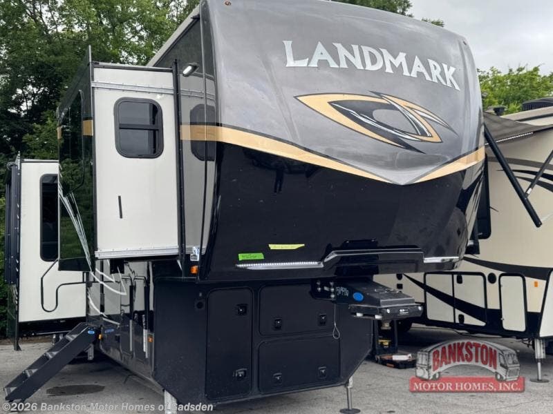 Used 2022 Heartland Landmark Lafayette available in Attalla, Alabama