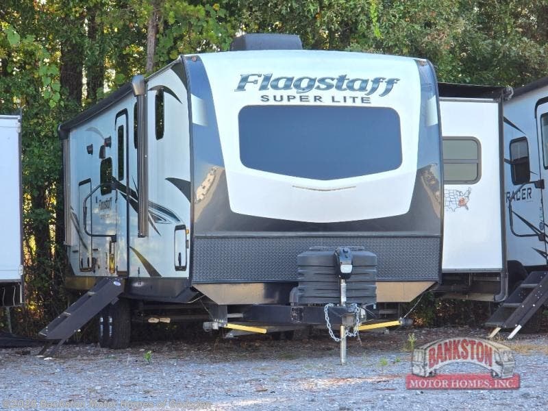 Used 2022 Forest River Flagstaff Super Lite 29RBS available in Attalla, Alabama