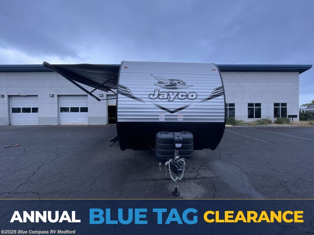New 2026 Jayco Jay Flight SLX 225MLS available in Medford, Oregon
