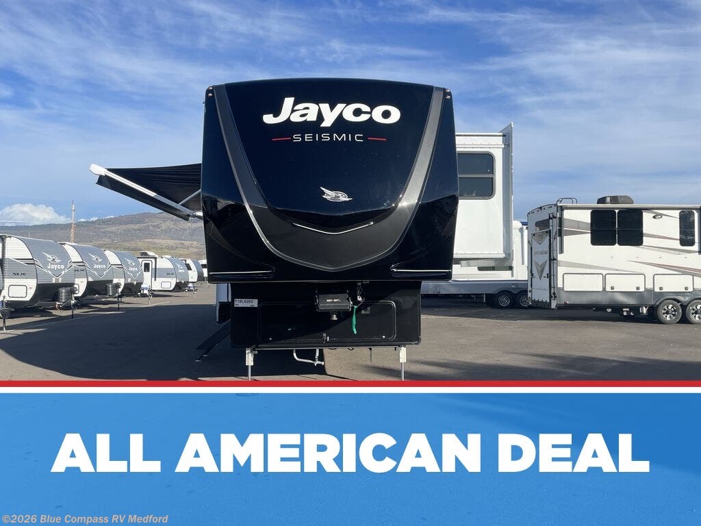 New 2026 Jayco Seismic 395 available in Medford, Oregon