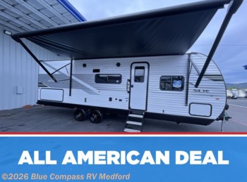 New 2026 Jayco Jay Flight SLX 261BHSW available in Medford, Oregon