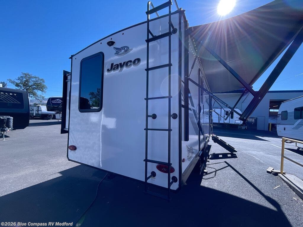 New 2026 Jayco Jay Feather 24FK available in Medford, Oregon