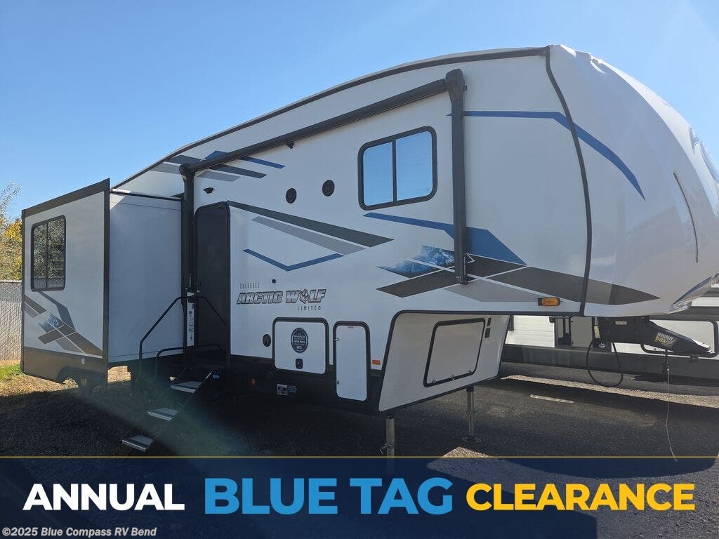 Used 2024 Forest River Cherokee Arctic Wolf 27SGS available in Bend, Oregon