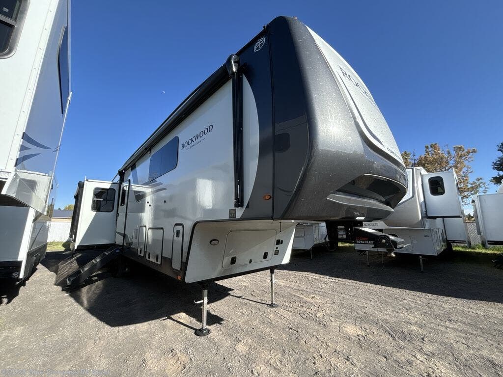 New 2026 Forest River Rockwood Signature 401SFB available in Bend, Oregon