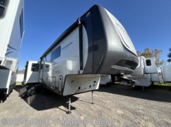 New 2026 Forest River Rockwood Signature 401SFB available in Bend, Oregon