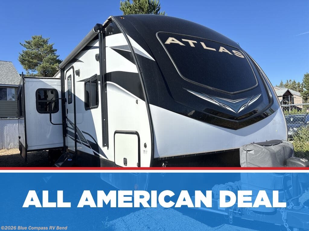 Used 2022 Dutchmen Atlas 3882BH available in Bend, Oregon