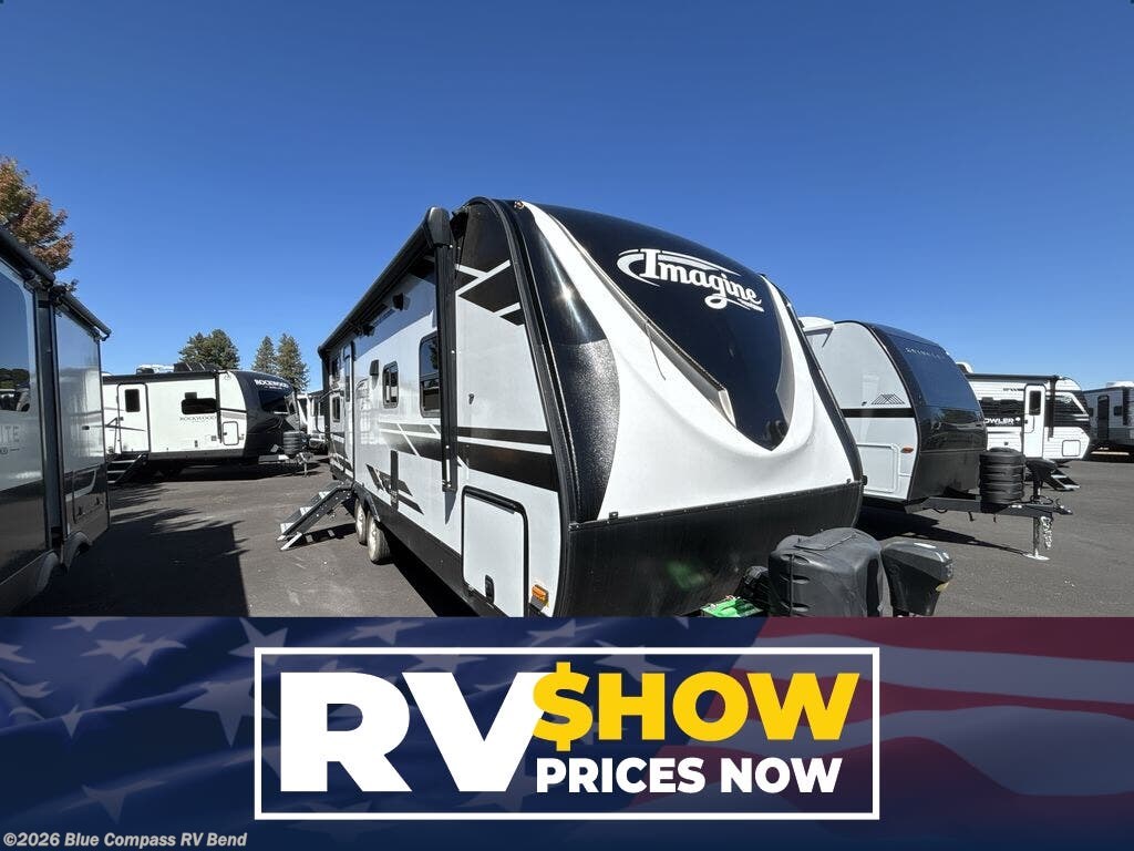 Used 2020  Grand Design Imagine 2400BH by Grand Design from Blue Compass RV Bend in Bend, OR