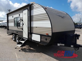 Used 2019 Forest River Wildwood X-Lite 201BHXL available in Wharton, Texas
