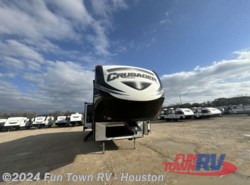 Used 2019 Prime Time Crusader 341RST available in Wharton, Texas