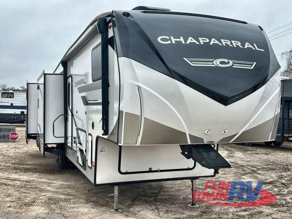 Used 2023 Coachmen Chaparral 367BH available in Wharton, Texas