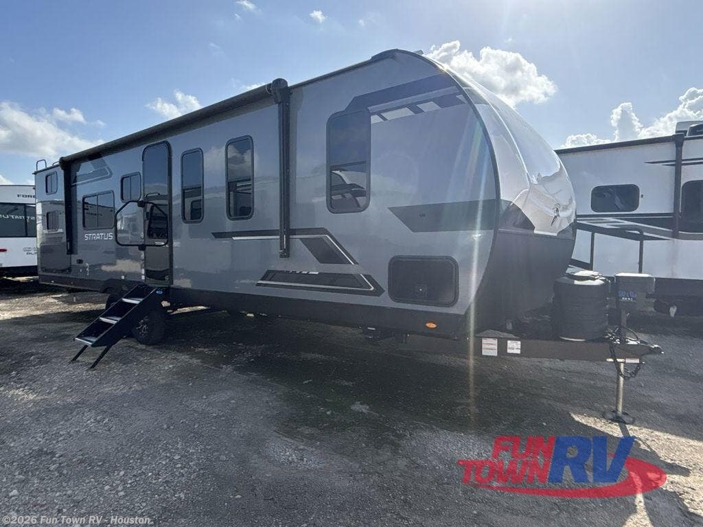 New 2025 Venture RV Stratus SR302VBH available in Wharton, Texas