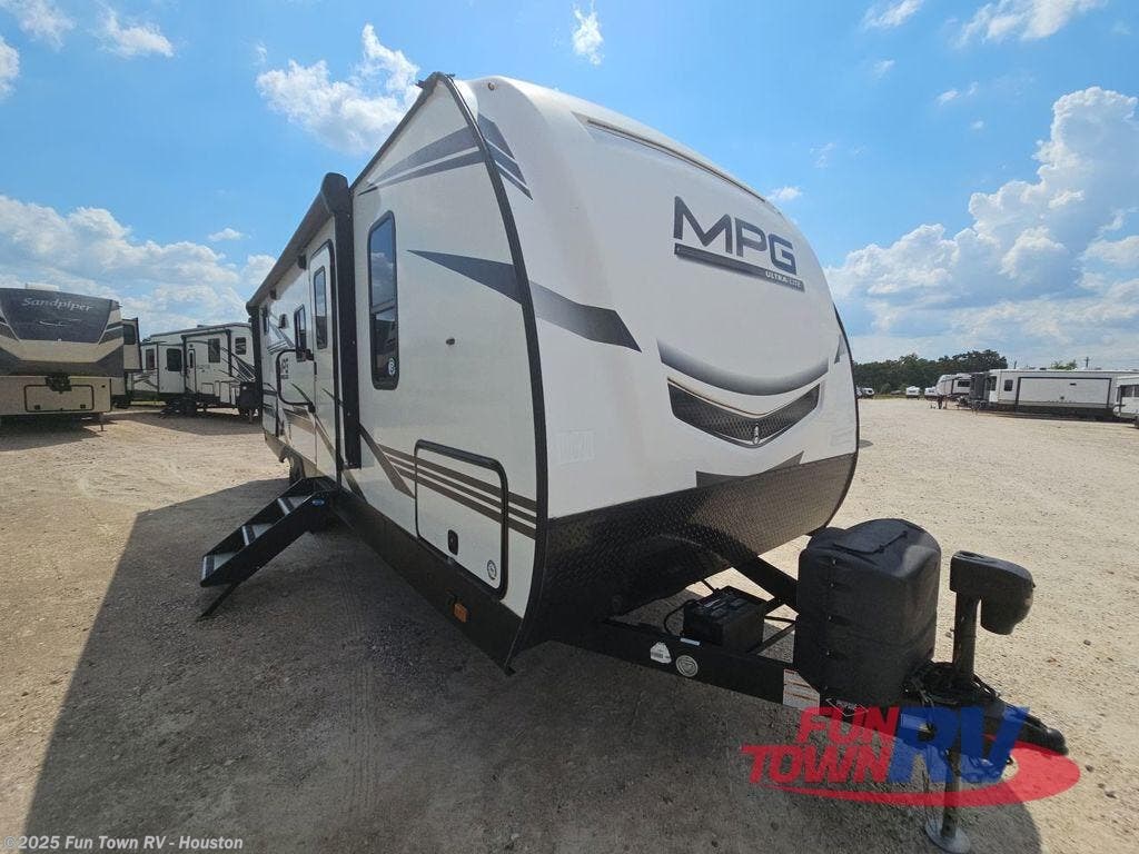 Used 2022 Cruiser RV MPG 2500BH available in Wharton, Texas