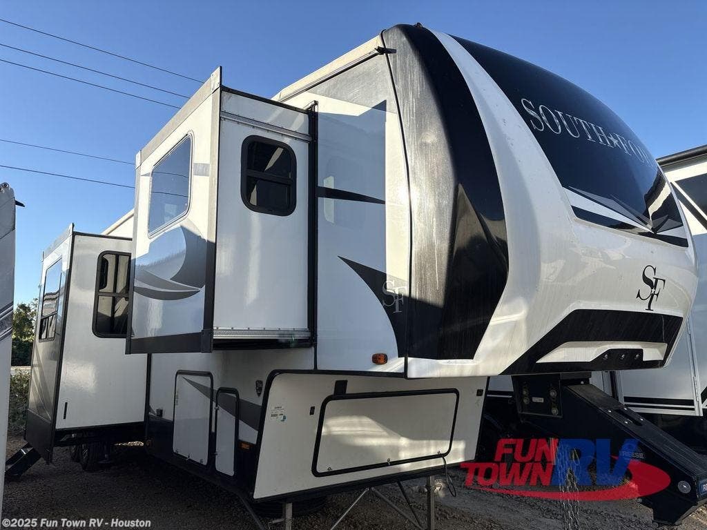 Used 2023 Cruiser RV South Fork 3710FLMB available in Wharton, Texas