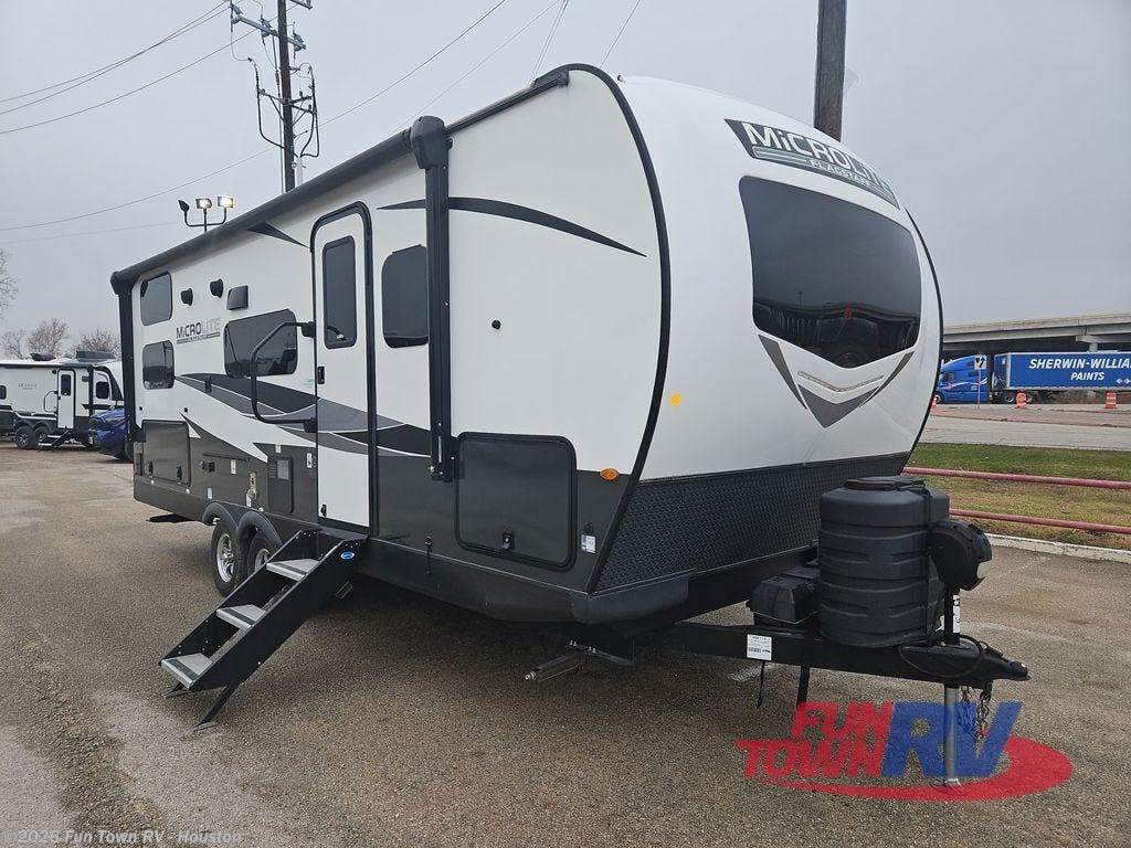 Used 2024 Forest River Flagstaff Micro Lite 25BRDS available in Wharton, Texas