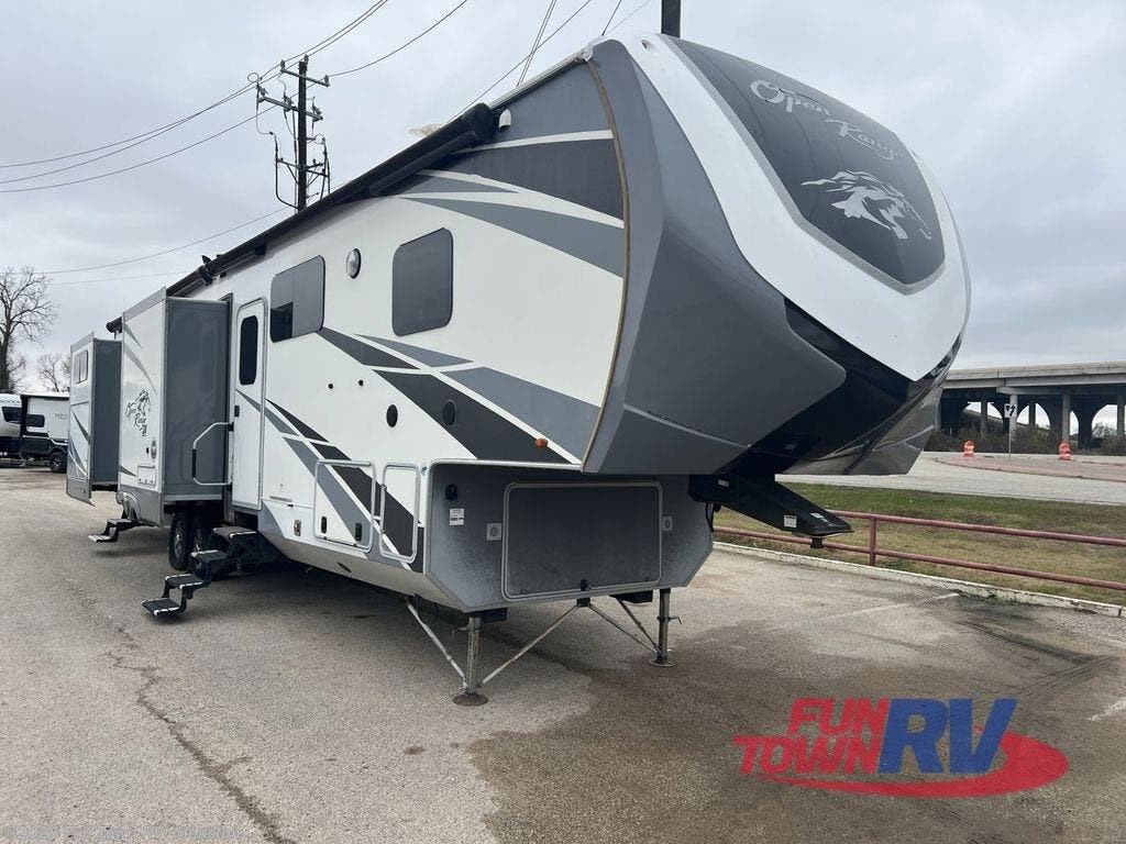 Used 2019 Highland Ridge Open Range OF427BHS available in Wharton, Texas