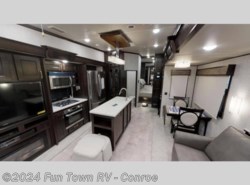 Used 2020 Palomino Columbus F383FB available in Conroe, Texas