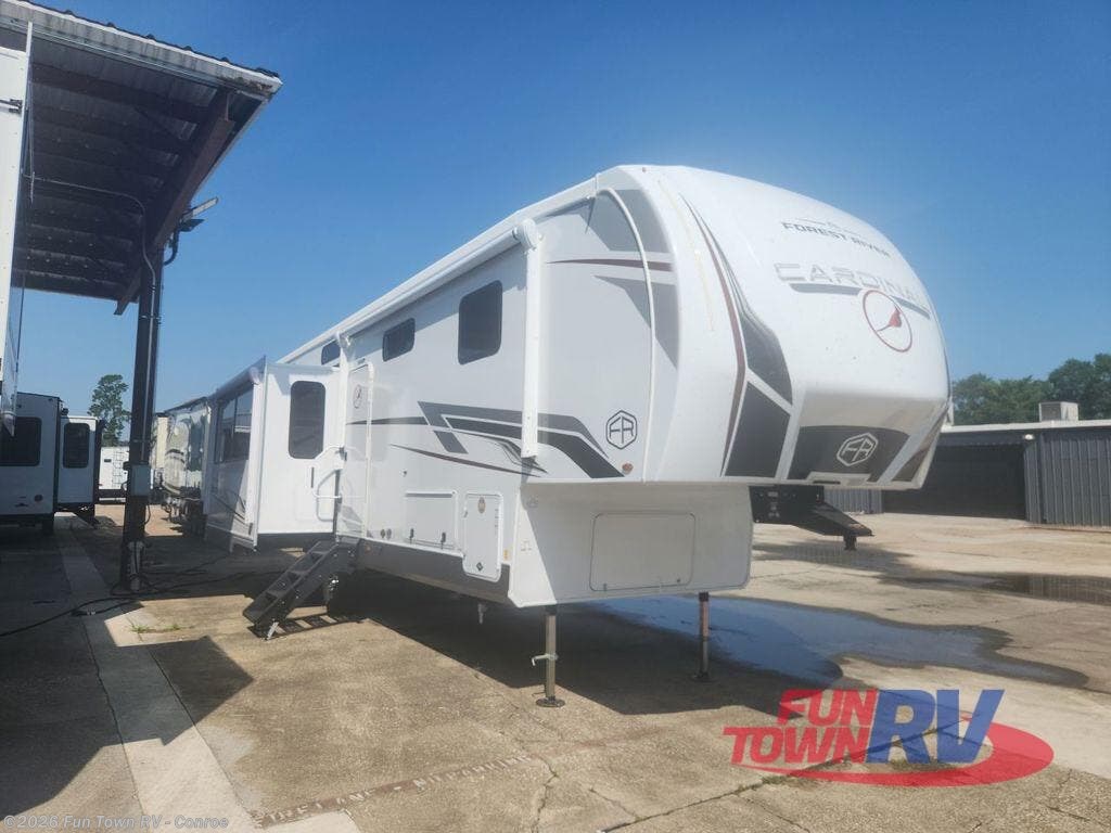 New 2026 Forest River Cardinal 32LIVE available in Conroe, Texas