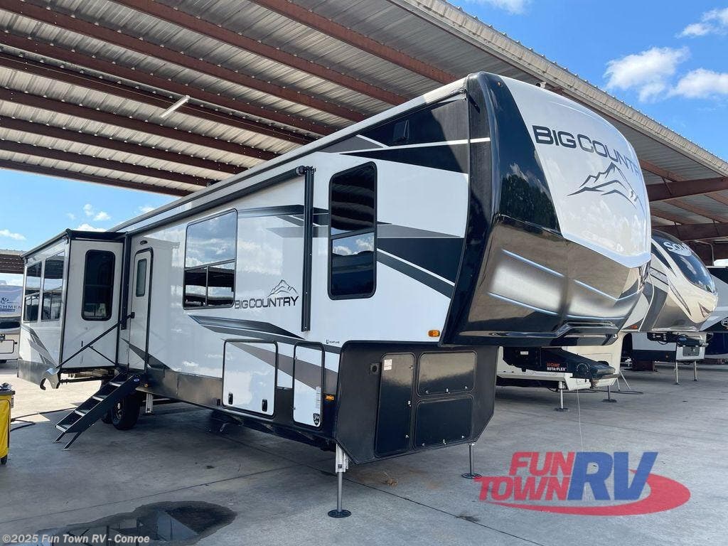 Used 2023 Heartland Big Country 3900MO available in Conroe, Texas