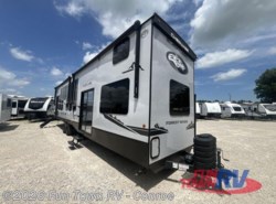 New 2025 Forest River Cherokee Timberwolf Black Label 39ALBL available in Conroe, Texas