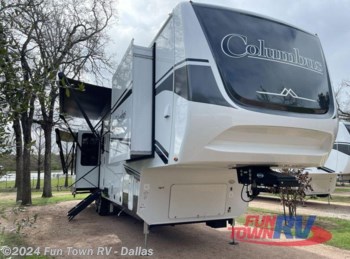 New 2024 Palomino Columbus 383FB available in Rockwall, Texas