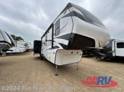 New 2024 CrossRoads Cameo CE3961MB available in Rockwall, Texas