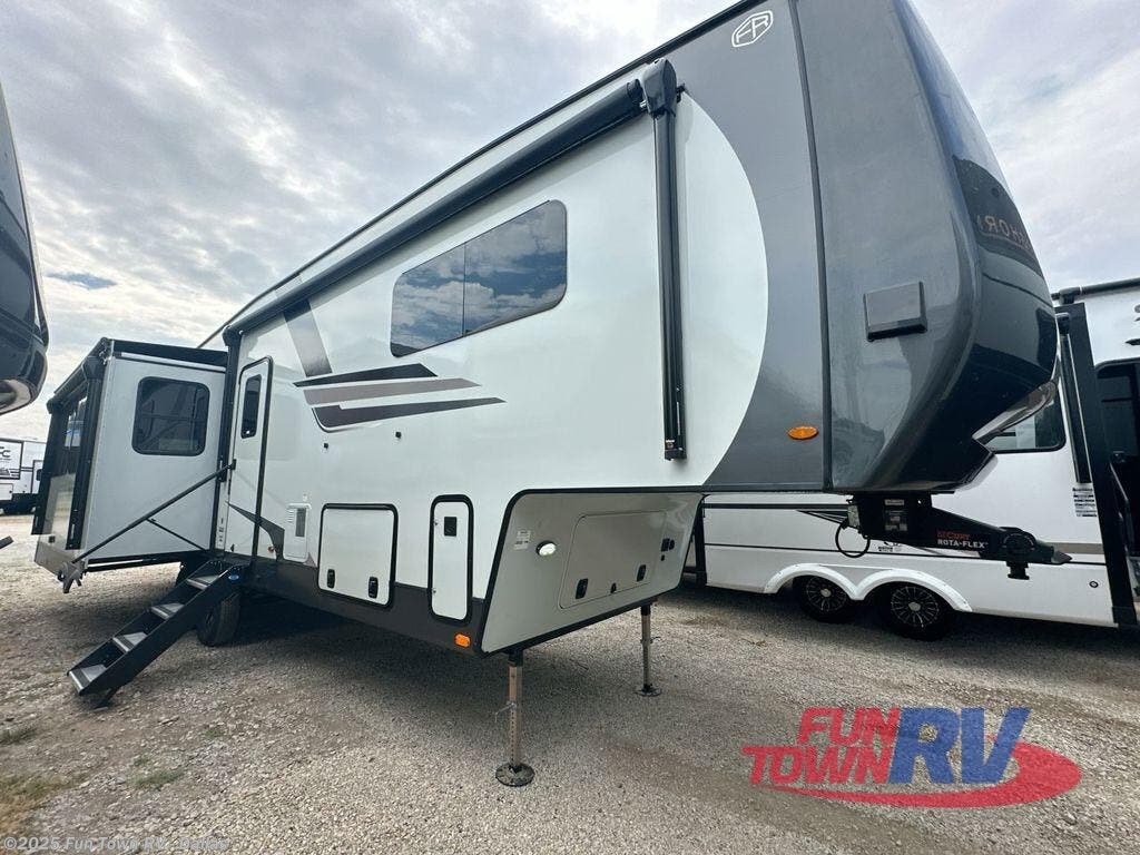 New 2026 Forest River Rockwood Signature R361RLS available in Rockwall, Texas