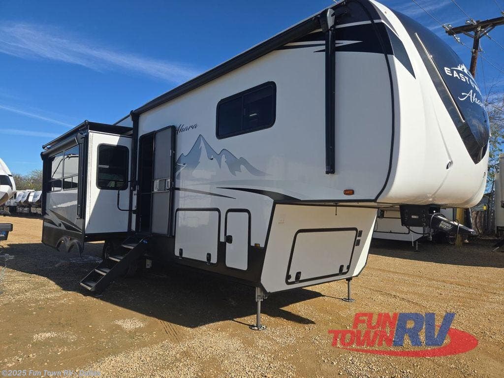 Used 2022 East to West Ahara 325RL available in Rockwall, Texas