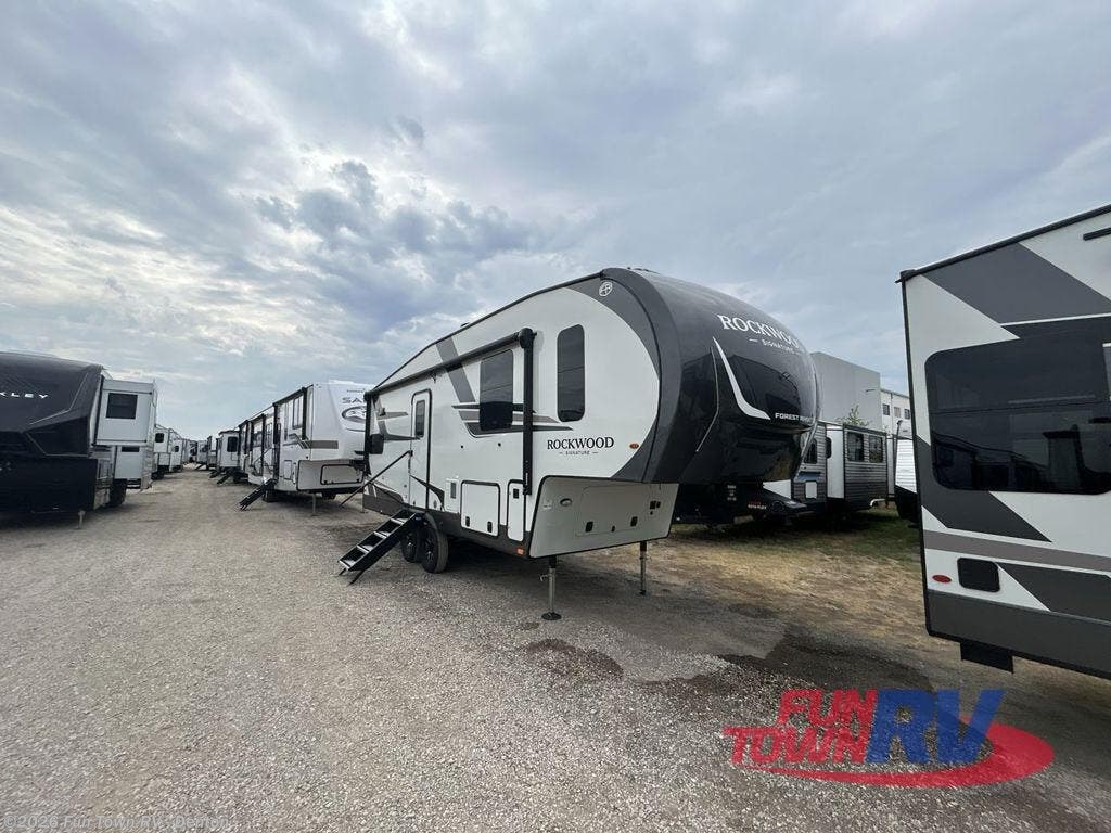 New 2026 Forest River Rockwood Signature R281RK available in Denton, Texas