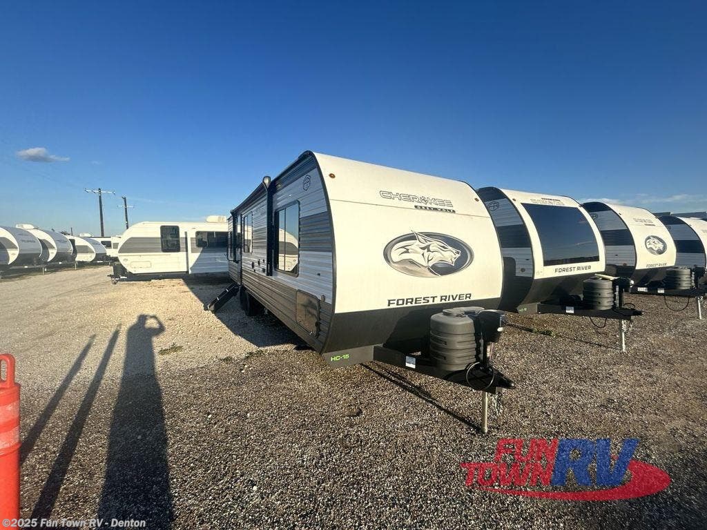 New 2025 Forest River Cherokee Grey Wolf 27LH available in Denton, Texas
