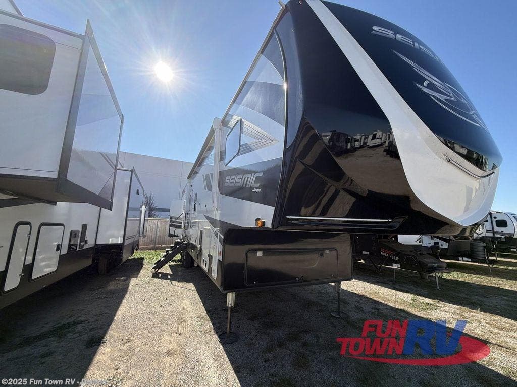 Used 2023 Jayco Seismic 359 available in Denton, Texas