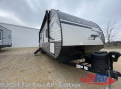 New 2024 Heartland Trail Runner 321BHQB available in Giddings, Texas