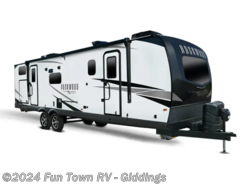 New 2025 Forest River Rockwood Ultra Lite 2706BH available in Giddings, Texas