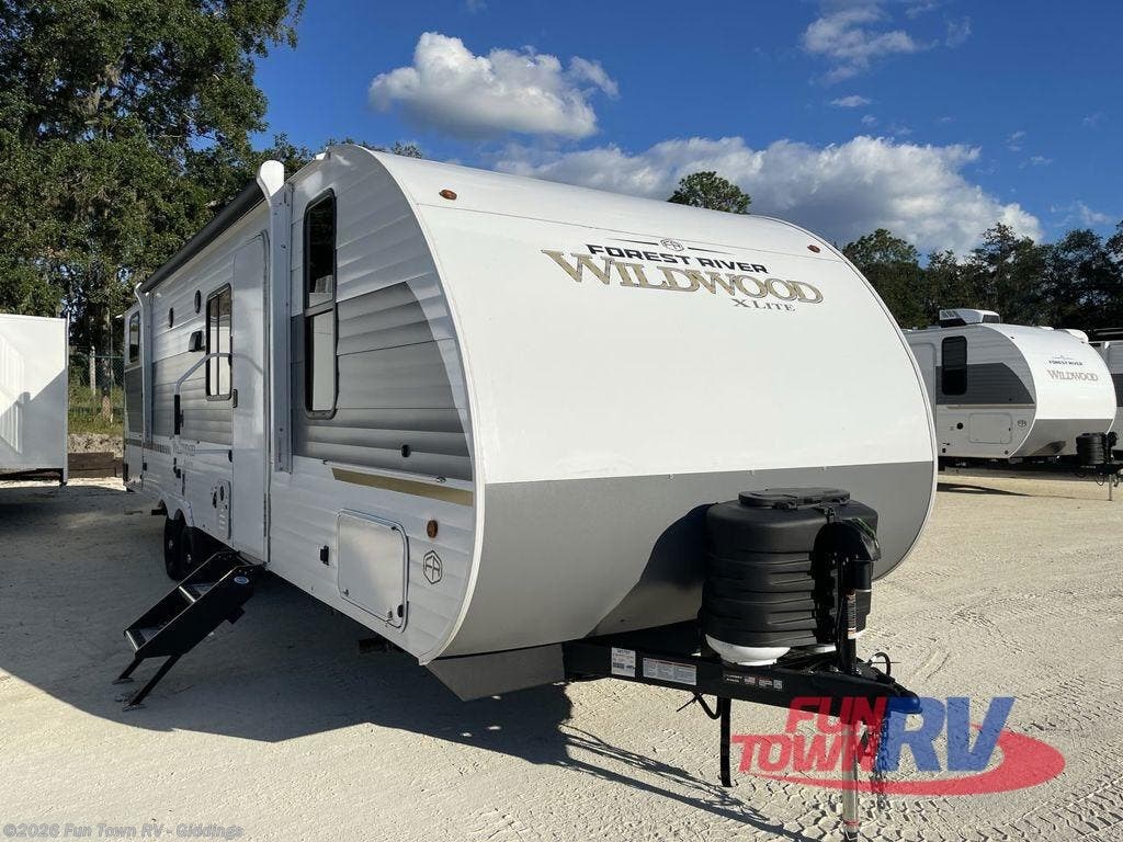 New 2026 Forest River Wildwood X-Lite 273QBXL available in Giddings, Texas