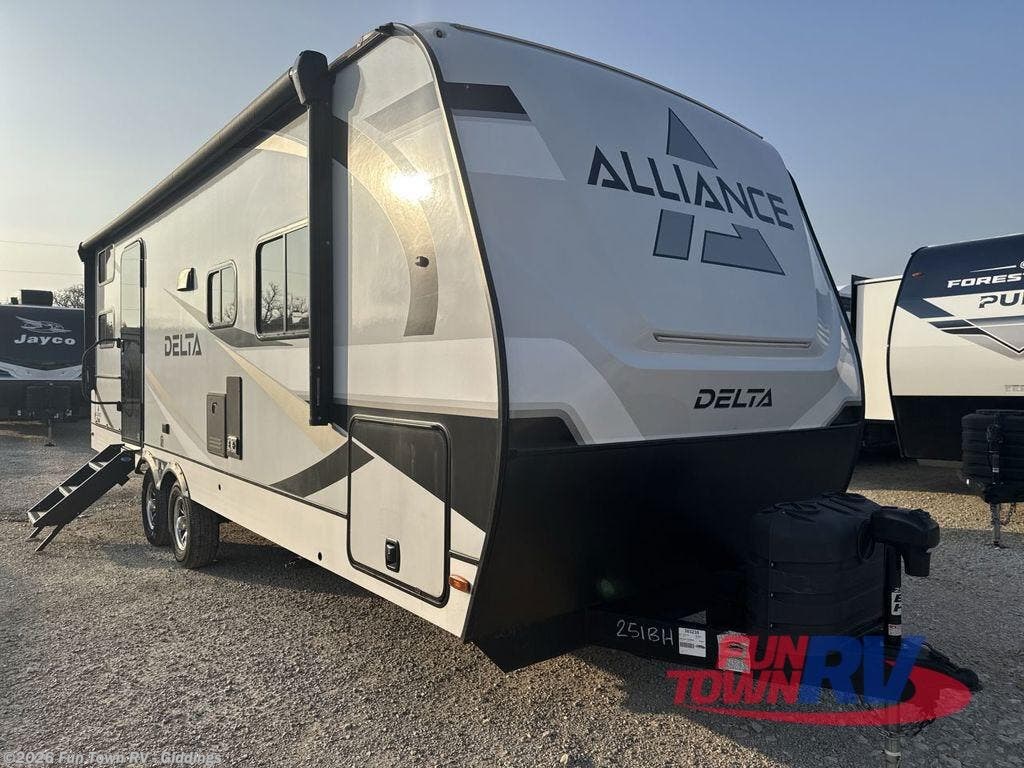 Used 2024 Alliance RV Delta 251BH available in Giddings, Texas