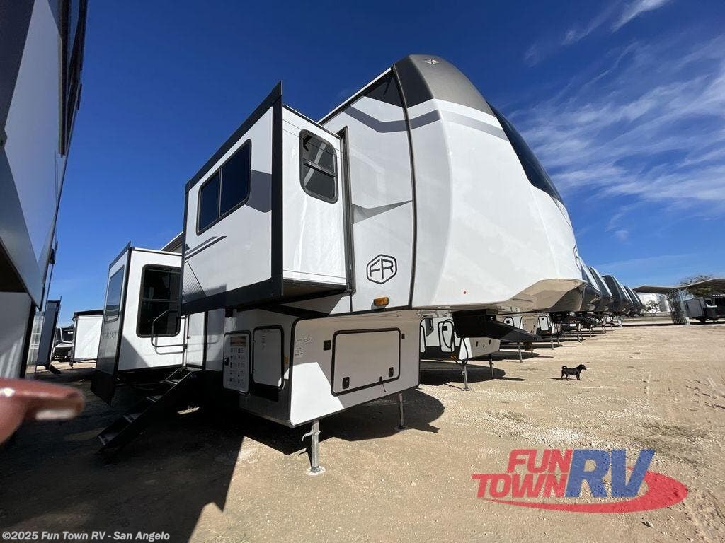 New 2025 Forest River Sandpiper 3990FL available in San Angelo, Texas