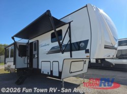 New 2026 East to West Tandara 387BH available in San Angelo, Texas