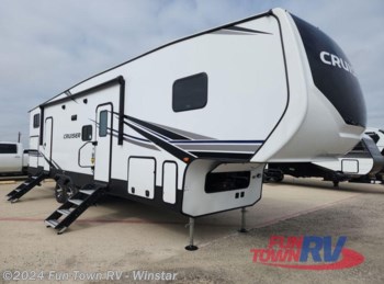 New 2024 CrossRoads Cruiser Aire CR32BH available in Thackerville, Oklahoma