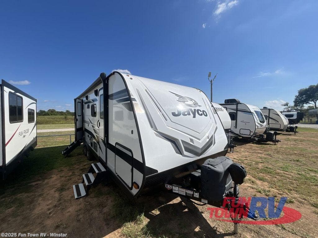 Used 2023 Jayco Jay Feather 24BH available in Thackerville, Oklahoma