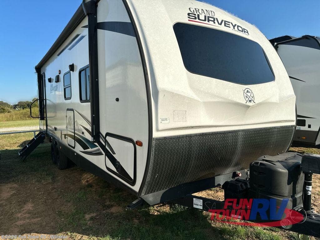 Used 2023 Forest River Grand Surveyor 267RBSS available in Thackerville, Oklahoma