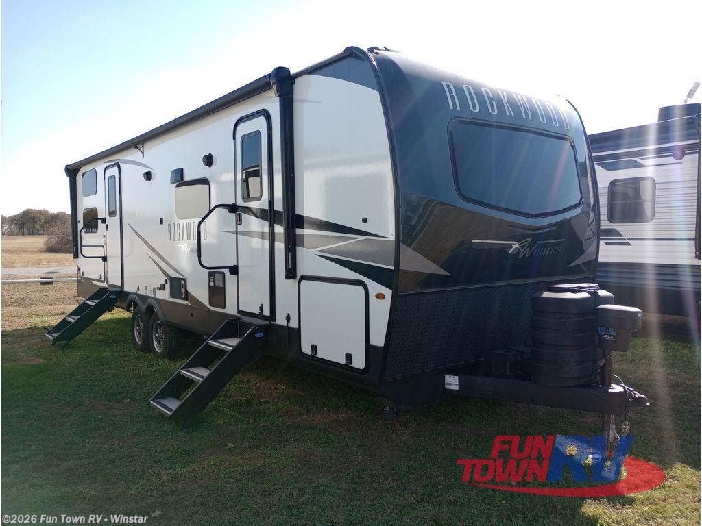 Used 2025 Forest River Rockwood Ultra Lite 2706BH available in Thackerville, Oklahoma