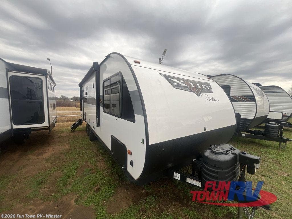 Used 2024 Forest River Wildwood X-Lite 24RLXLX available in Thackerville, Oklahoma