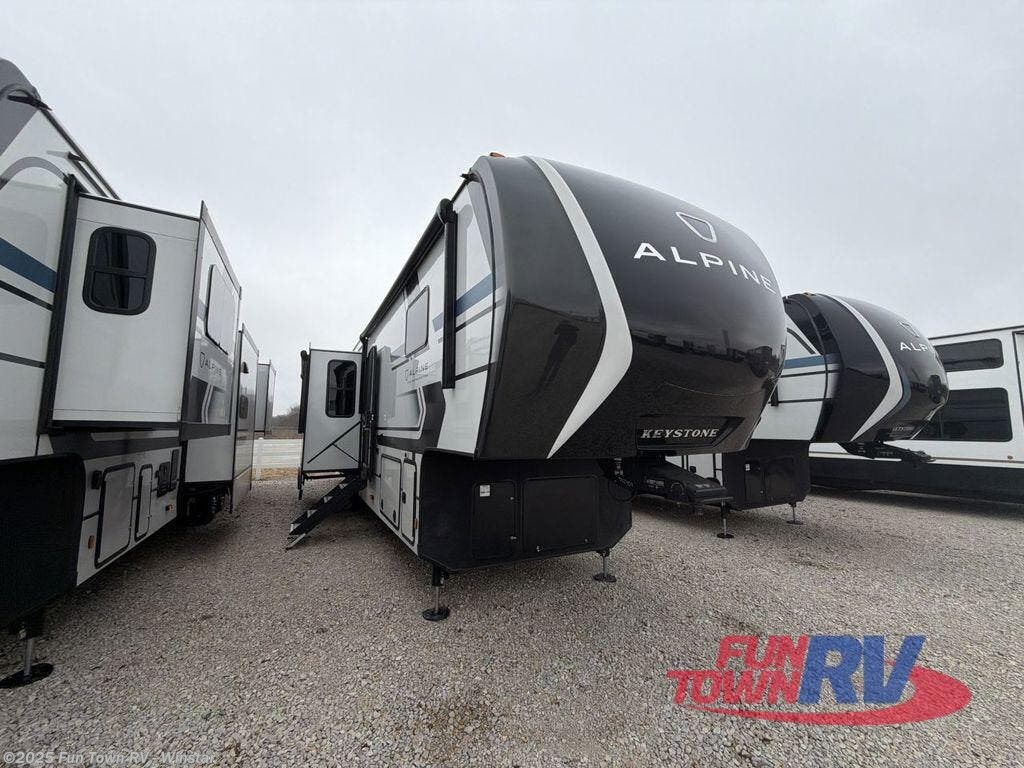 New 2026 Keystone Alpine Avalanche Edition 390DS available in Thackerville, Oklahoma