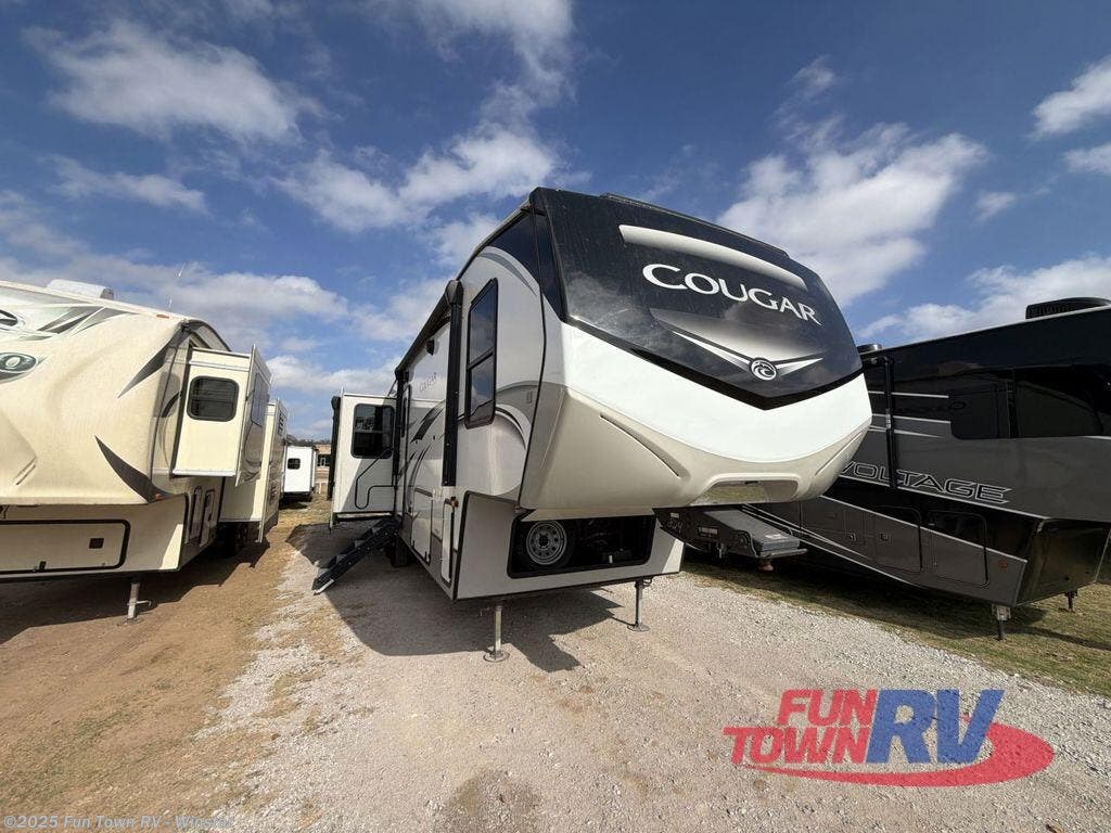 Used 2022 Keystone Cougar 316RLS available in Thackerville, Oklahoma