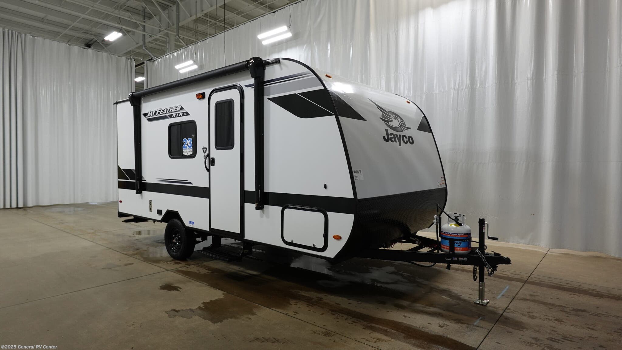 New 2026 Jayco Jay Feather Air SL 17BHSL available in Clarkston, Michigan