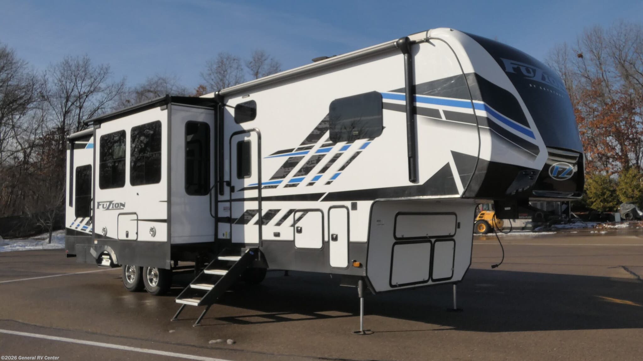 Used 2023 Keystone Fuzion 373 available in Clarkston, Michigan